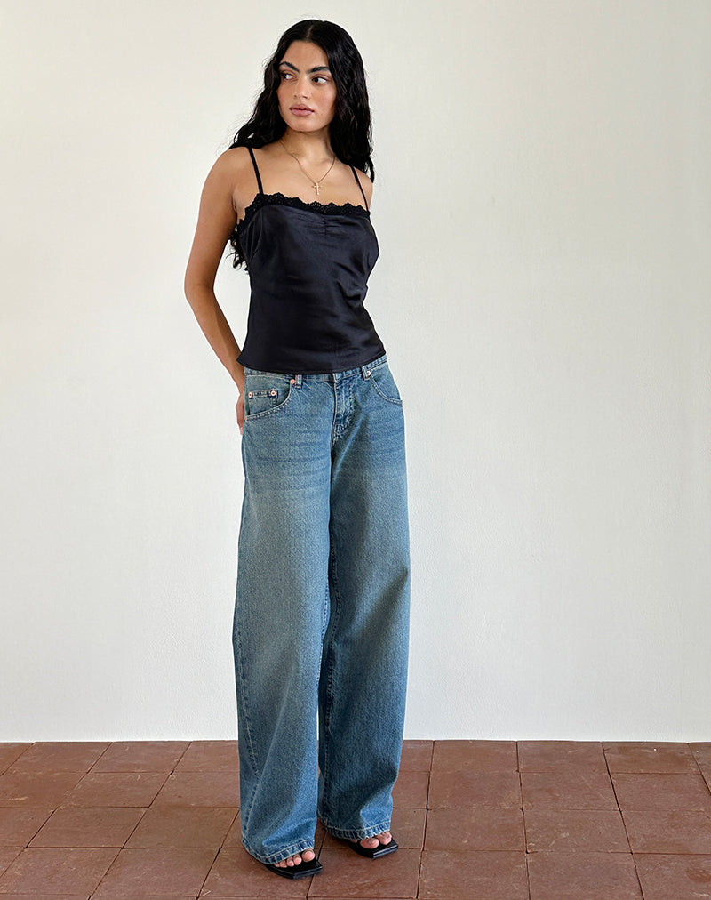 Kira Top in Satijn Zwart met Zwart Kant