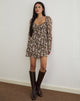 Afbeelding van Mariko Jurk in Bruin en Roze Polka Bloem Chiffon
