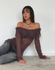 Afbeelding van Milena Distress Knit Bardot Top met lange mouwen in Maroon