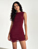 Afbeelding van Renata Asymmetrische Mini Jurk in Bourgondisch Mesh