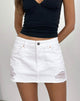 Afbeelding van Ripped Raw Hem Denim Mini Skirt in Echt Wit
