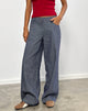 Afbeelding van Roomy Extra Wide Low Rise Jeans in Pinstripe Indigo Wash