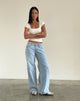 Afbeelding van Roomy Extra Wide Low Rise Jeans in Light Wash Blue