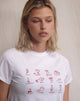 Afbeelding van Saki T-shirt in wit met rode sterretjesprint