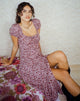 BEELD VAN Larson Midi Dress in 90's bloemenrood