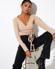Afbeelding van Bianca Wrap Top in Rib Tan