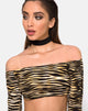 Afbeelding van Coga Off Shoulder Top in Zips Zebra Bruin