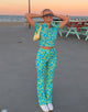 Afbeelding van Motel X Barbara Kristoffersen Wuma Cropped Shirt in Retro Daisy Blue