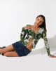 beeld van Sujata Cardi in Xray wazig Daisy Green
