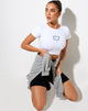Afbeelding van Tindy Crop Top in White Rose Chain Love Blue Embro