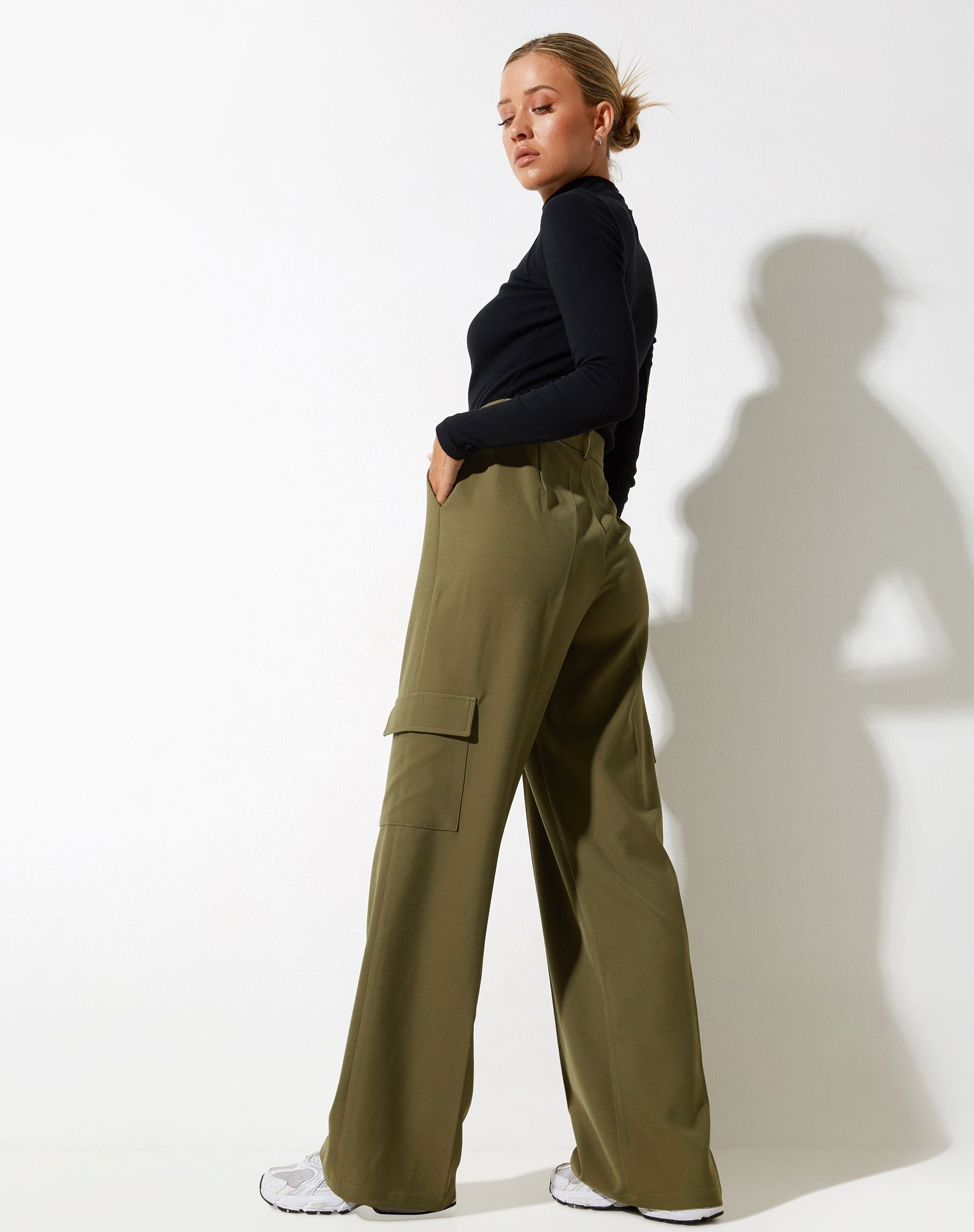 Afbeelding van Abba broek in Cargo Pocket Olive