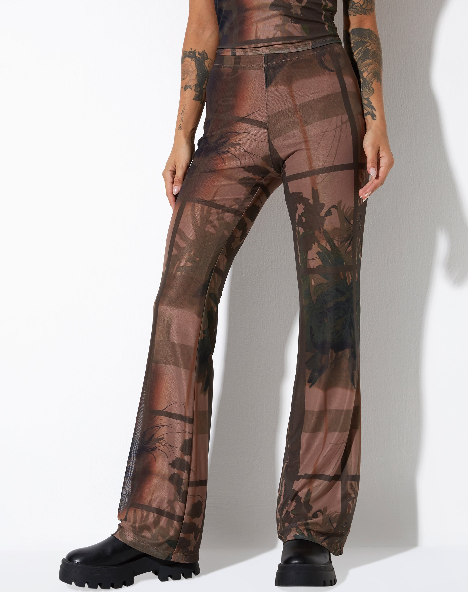 Afbeelding van Agosta flare broek in fotobruin