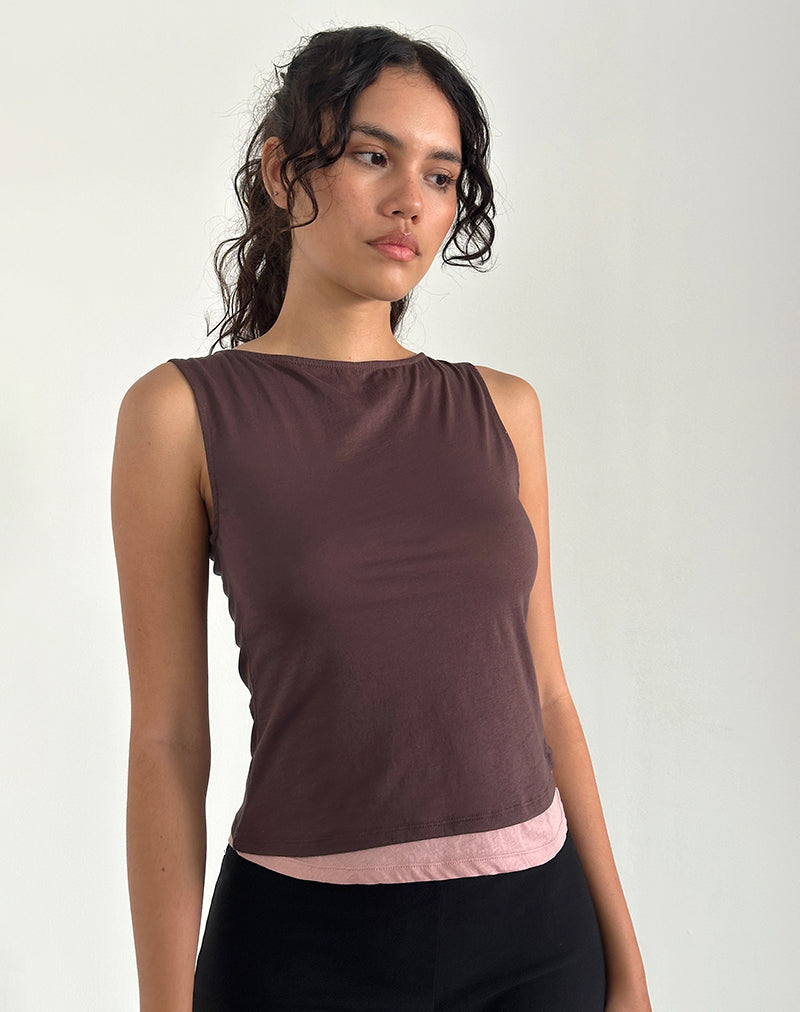 Afbeelding van Aida Top in weefseldiep mahonie met roze dame