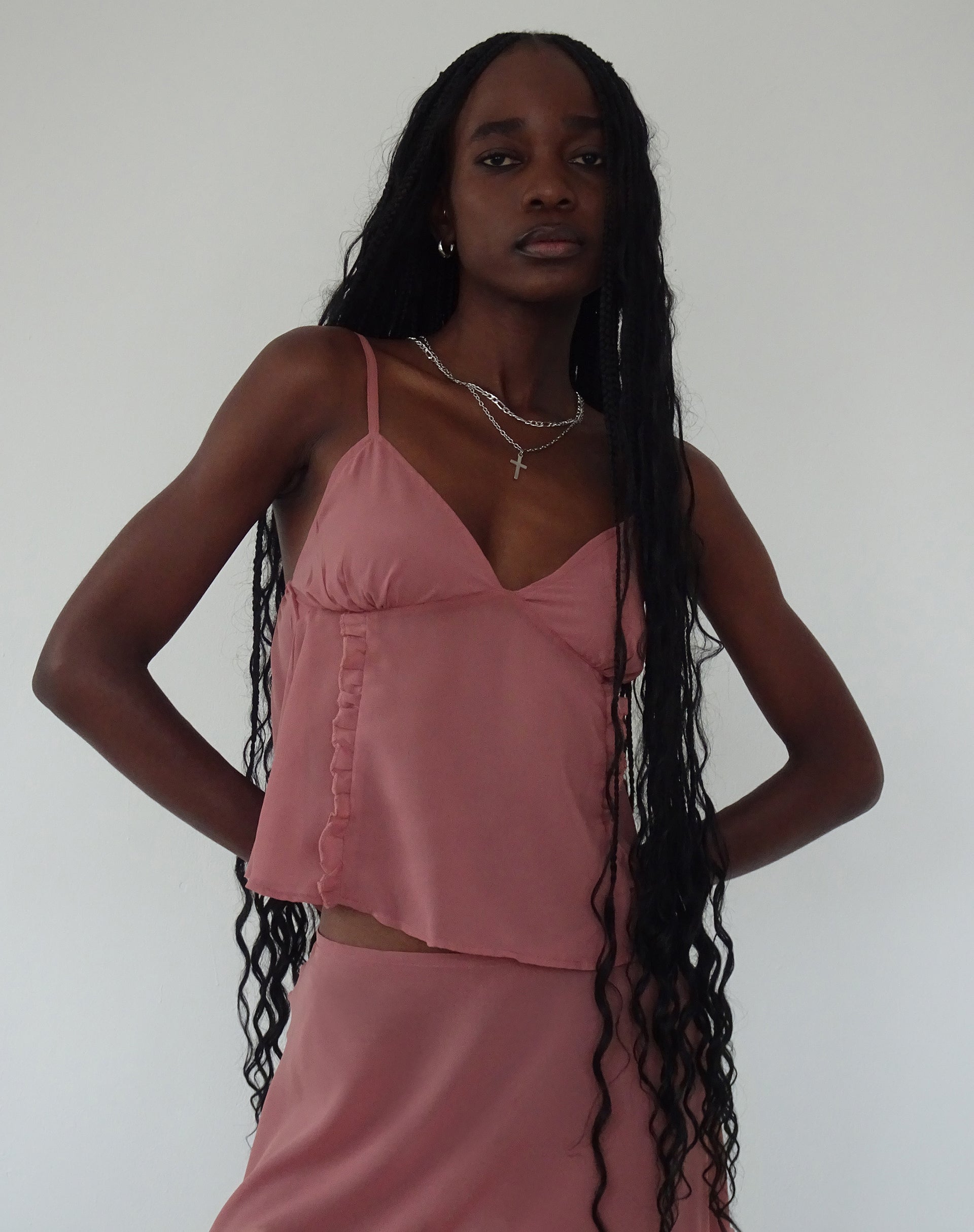 Afbeelding van Albertha Midi rok in Dessert Sand