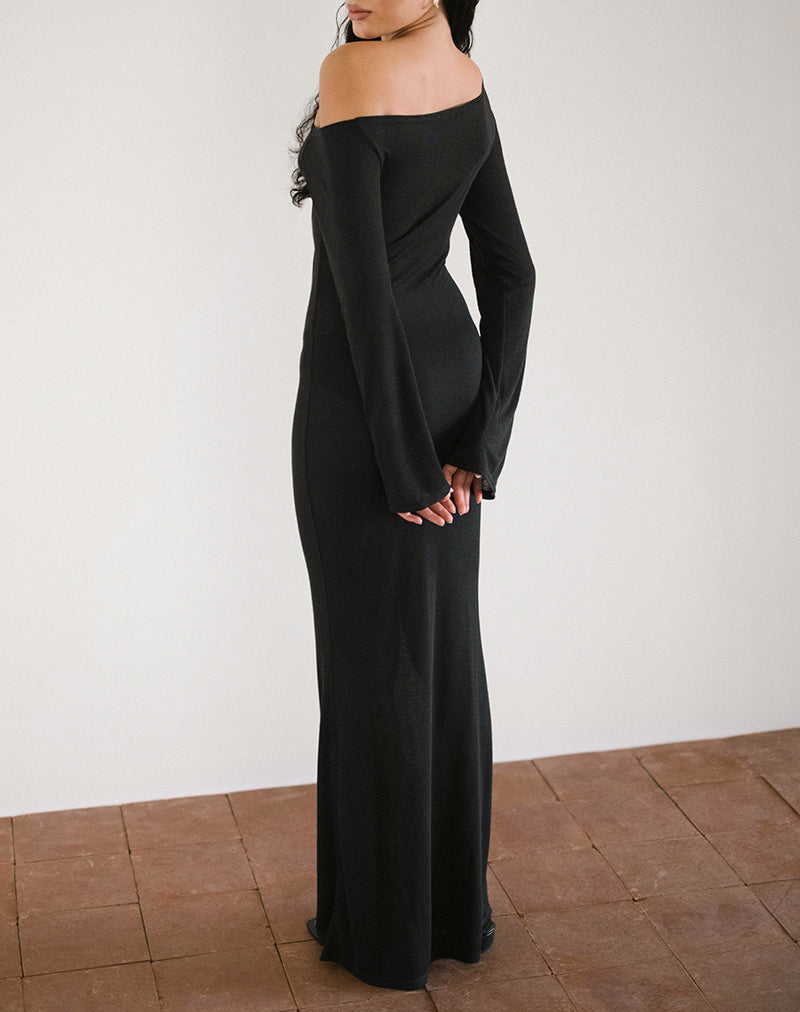 Aldiana Asymmetrische Maxi Dress in Sheer Knit Zwart met lange mouwen