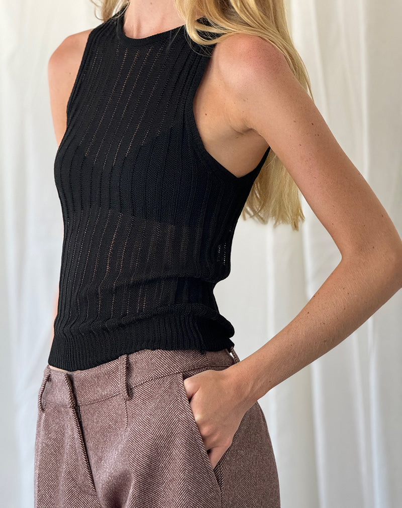 Afbeelding van Alessia Vest Top in Wijd Ribtricot Zwart