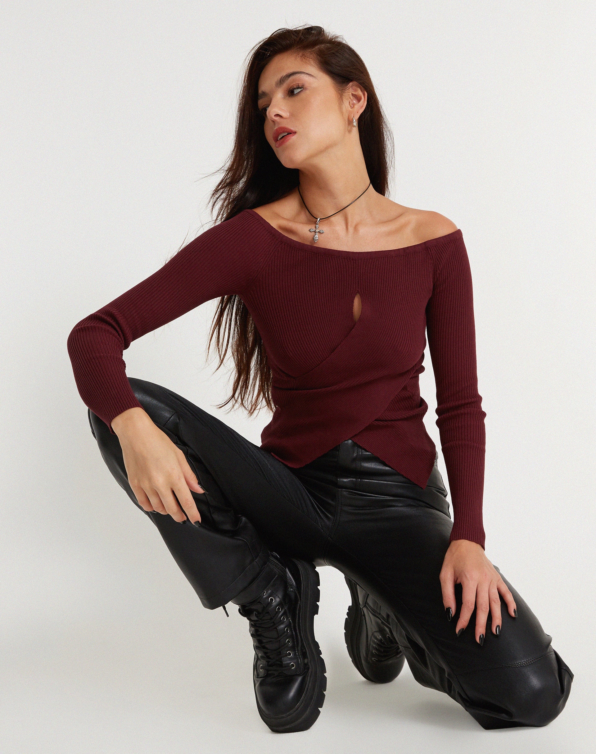 Afbeelding van Amandari Bardot Top met lange mouwen in Marron