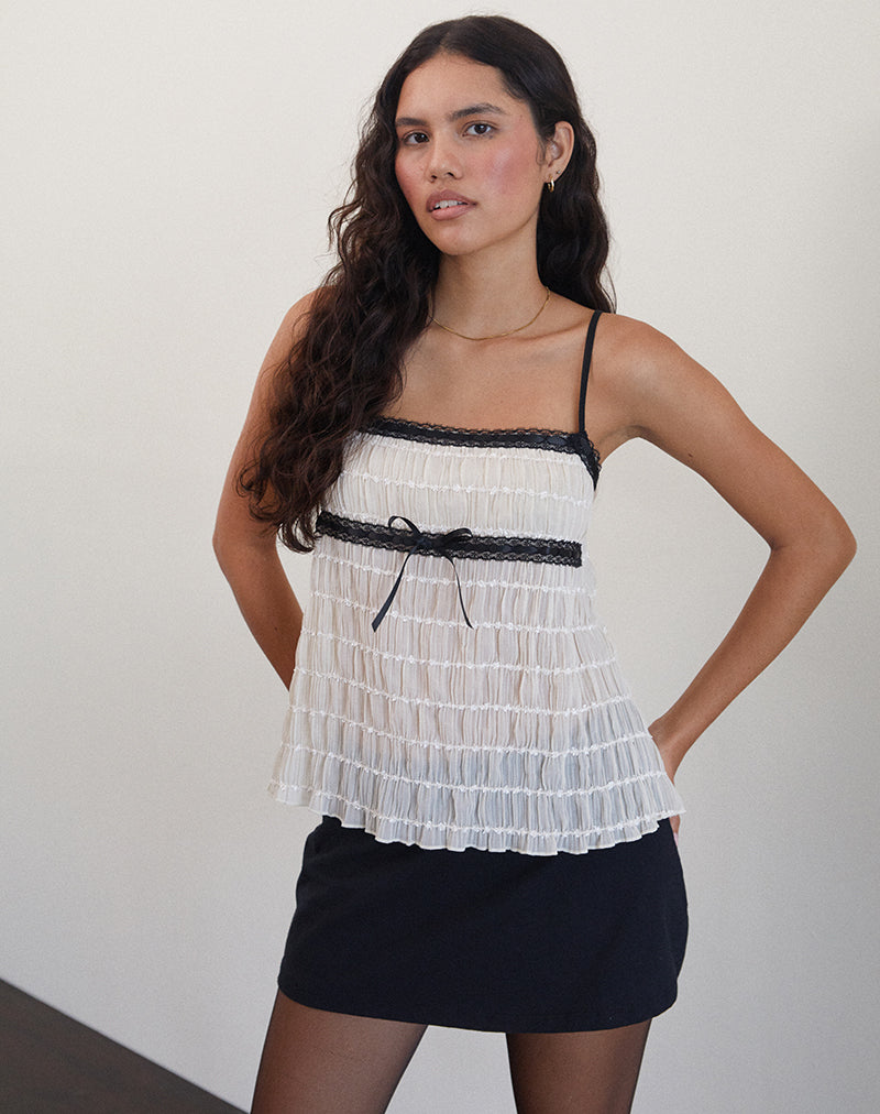 Afbeelding van Ancika Cami Top in Textured Chiffon Ivory