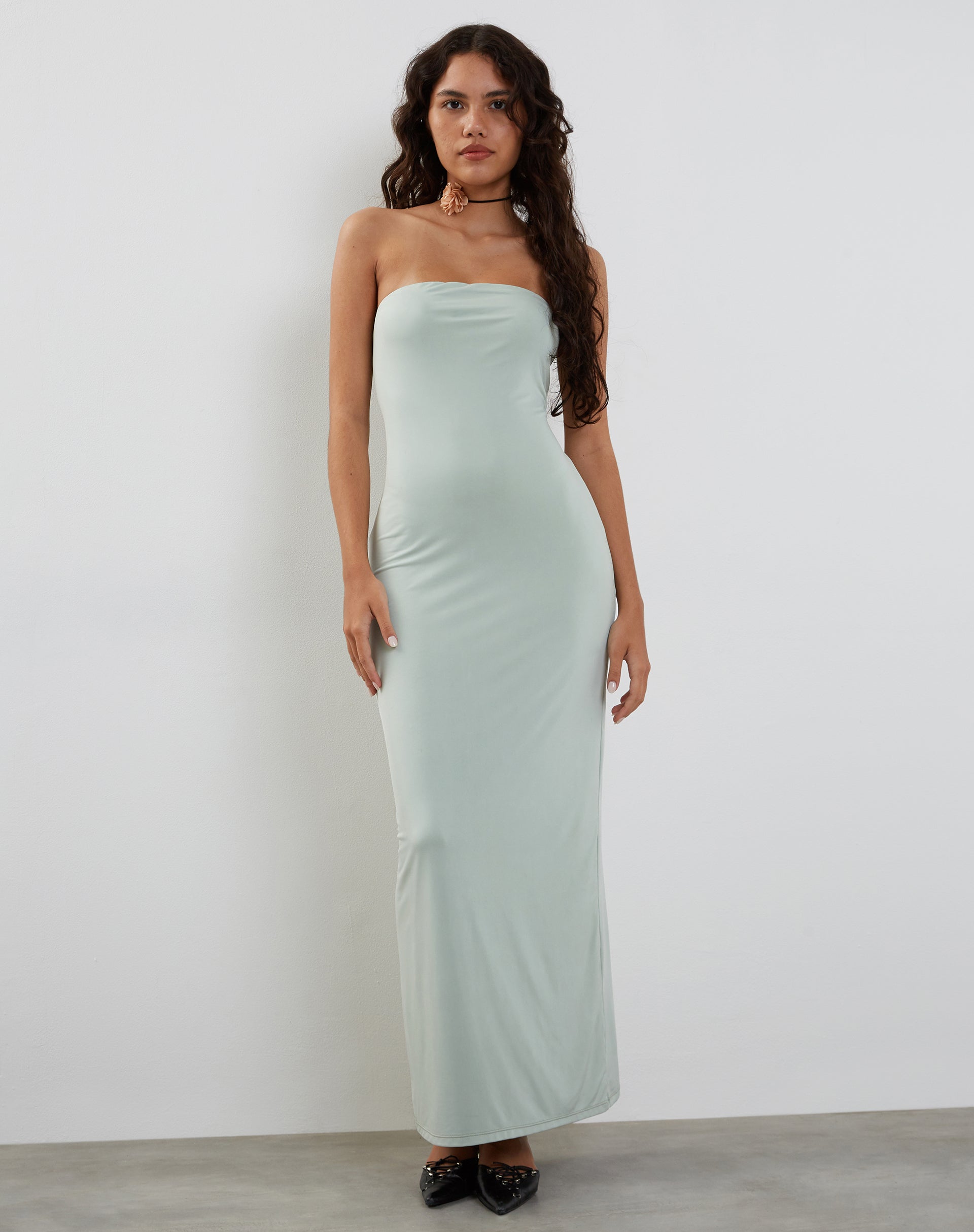 Afbeelding van Annalise Bandeau Slinky Maxi Dress in Mint