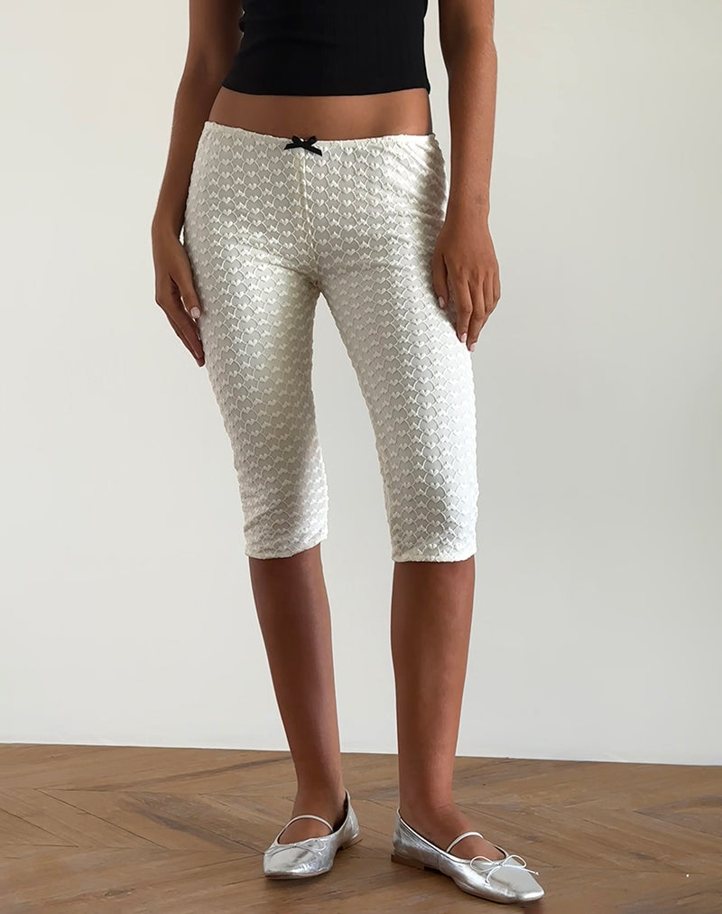 Asih Capri Broek in Ivoor Hart Kant