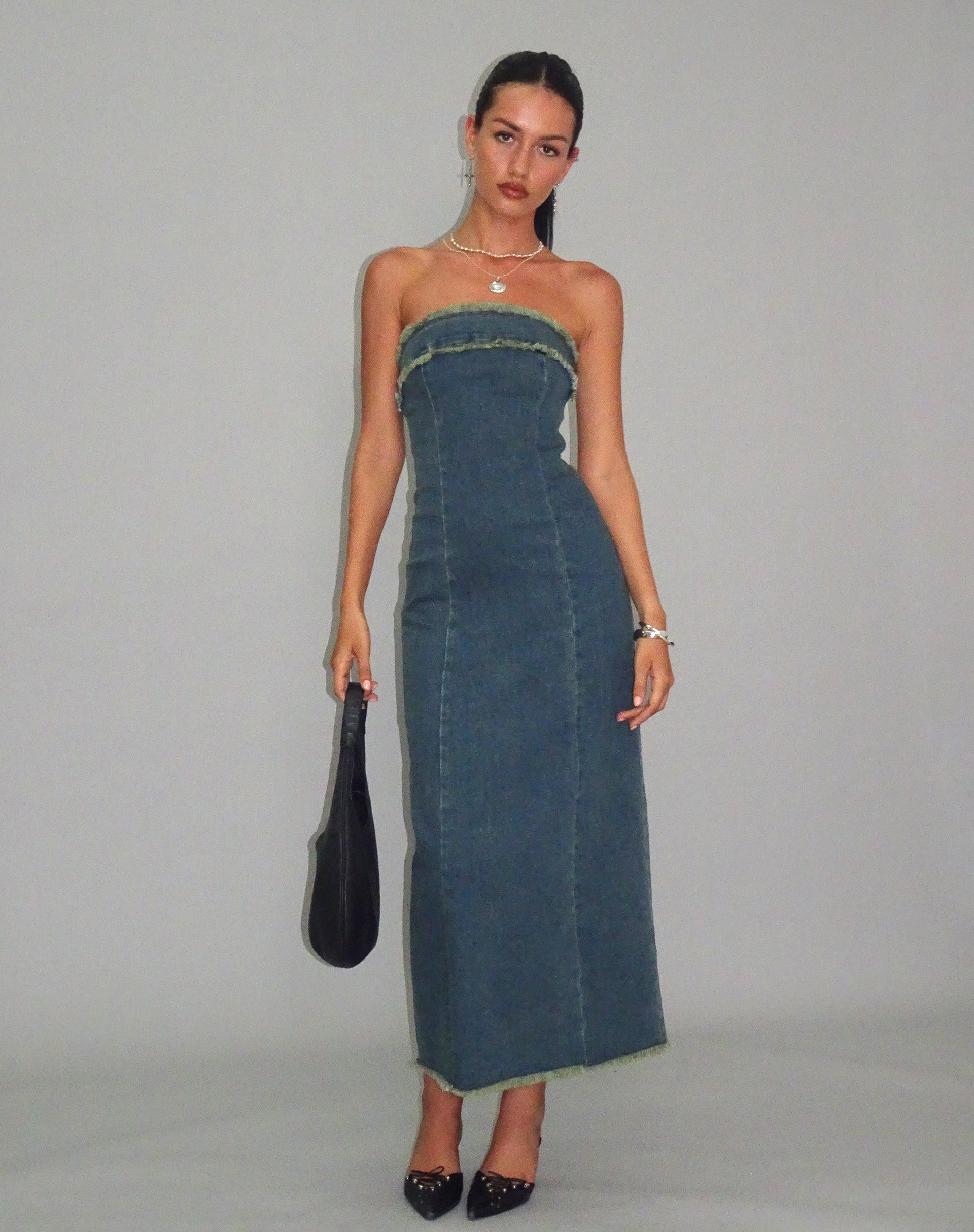 Afbeelding van Atun Denim Bandeau Maxi Dress in Bruin Blauw Acid Wash