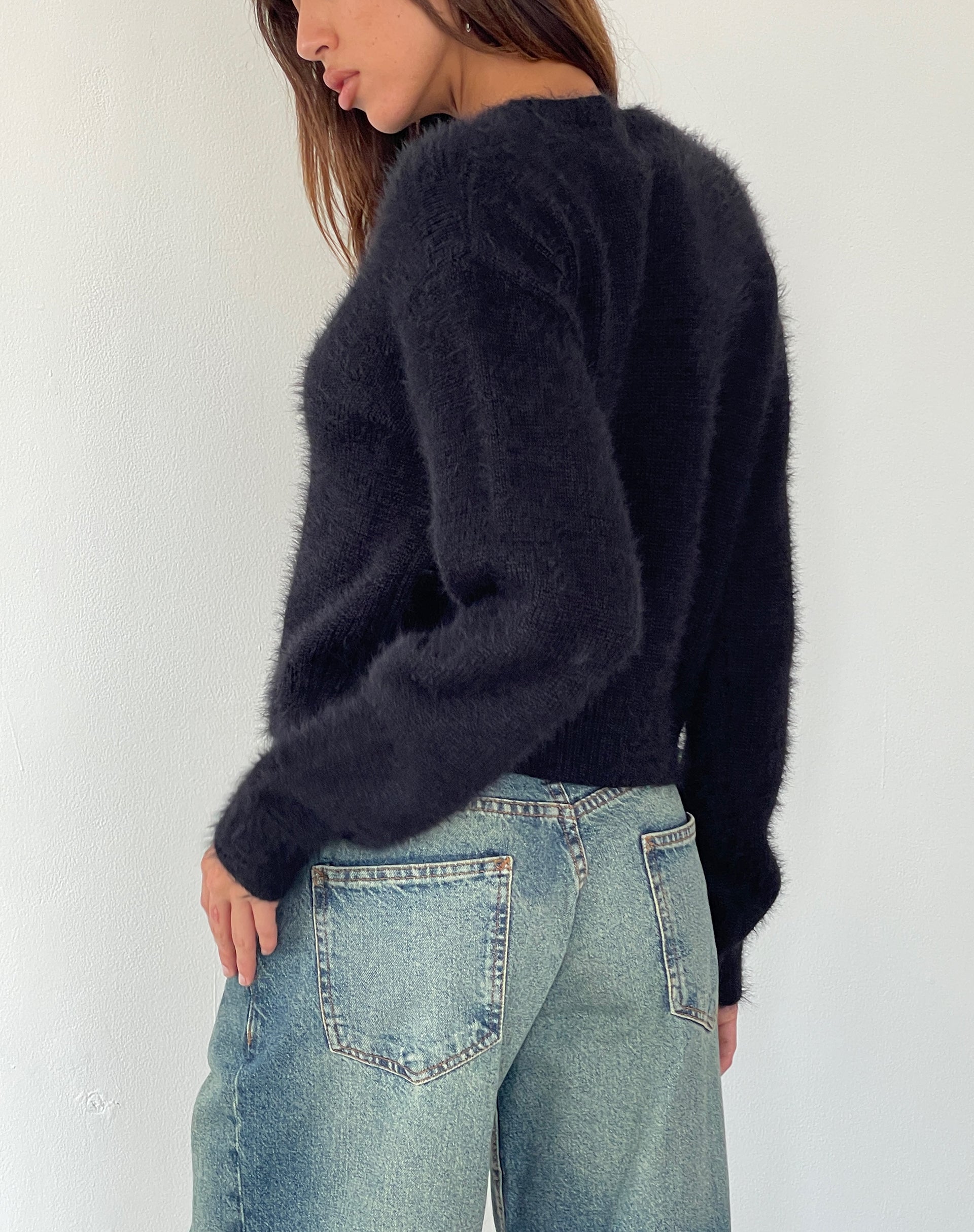 Afbeelding van Audrina Vest in Fluffy Knit Zwart