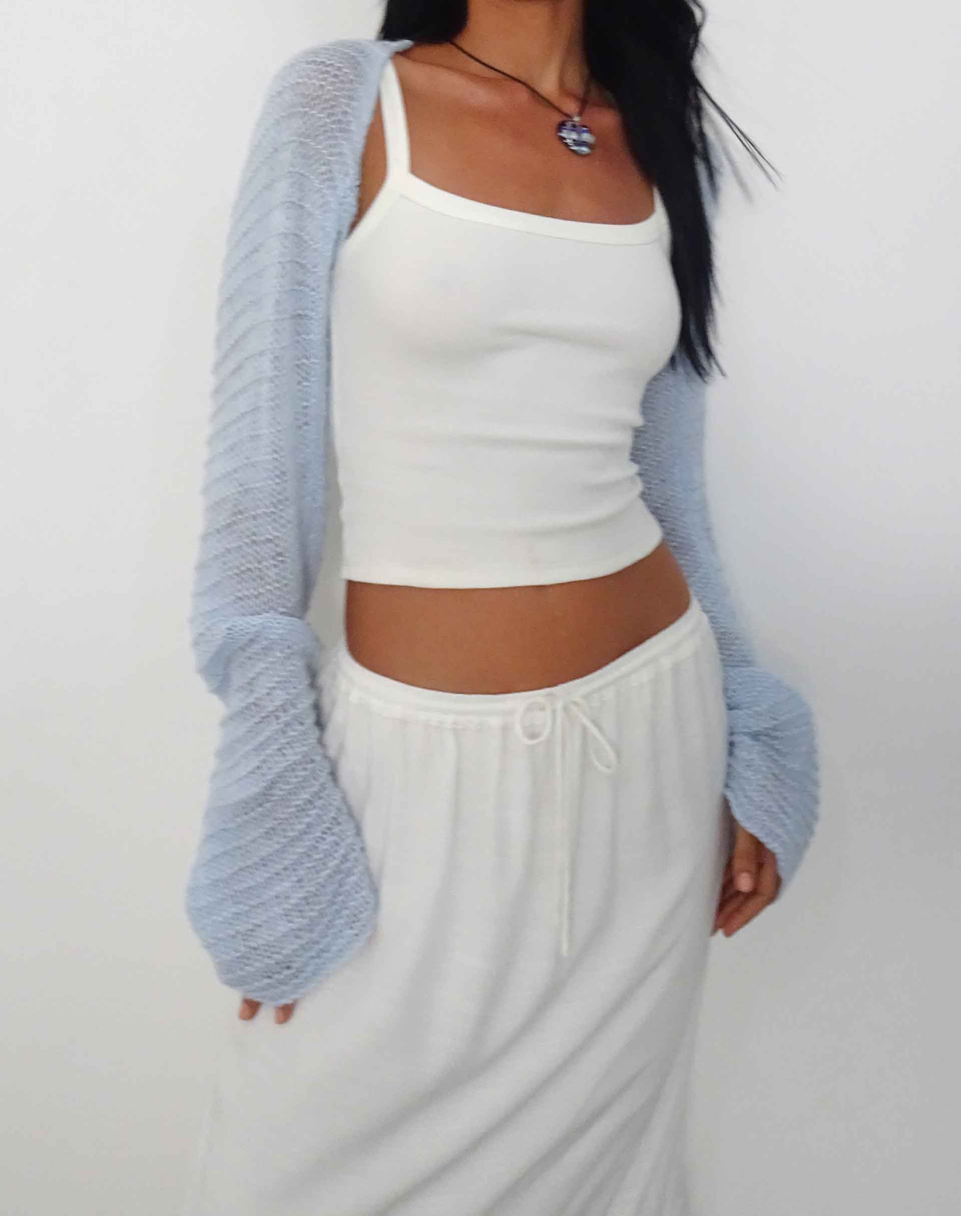 Afbeelding van Nobila Shrug Top in Baby Blue