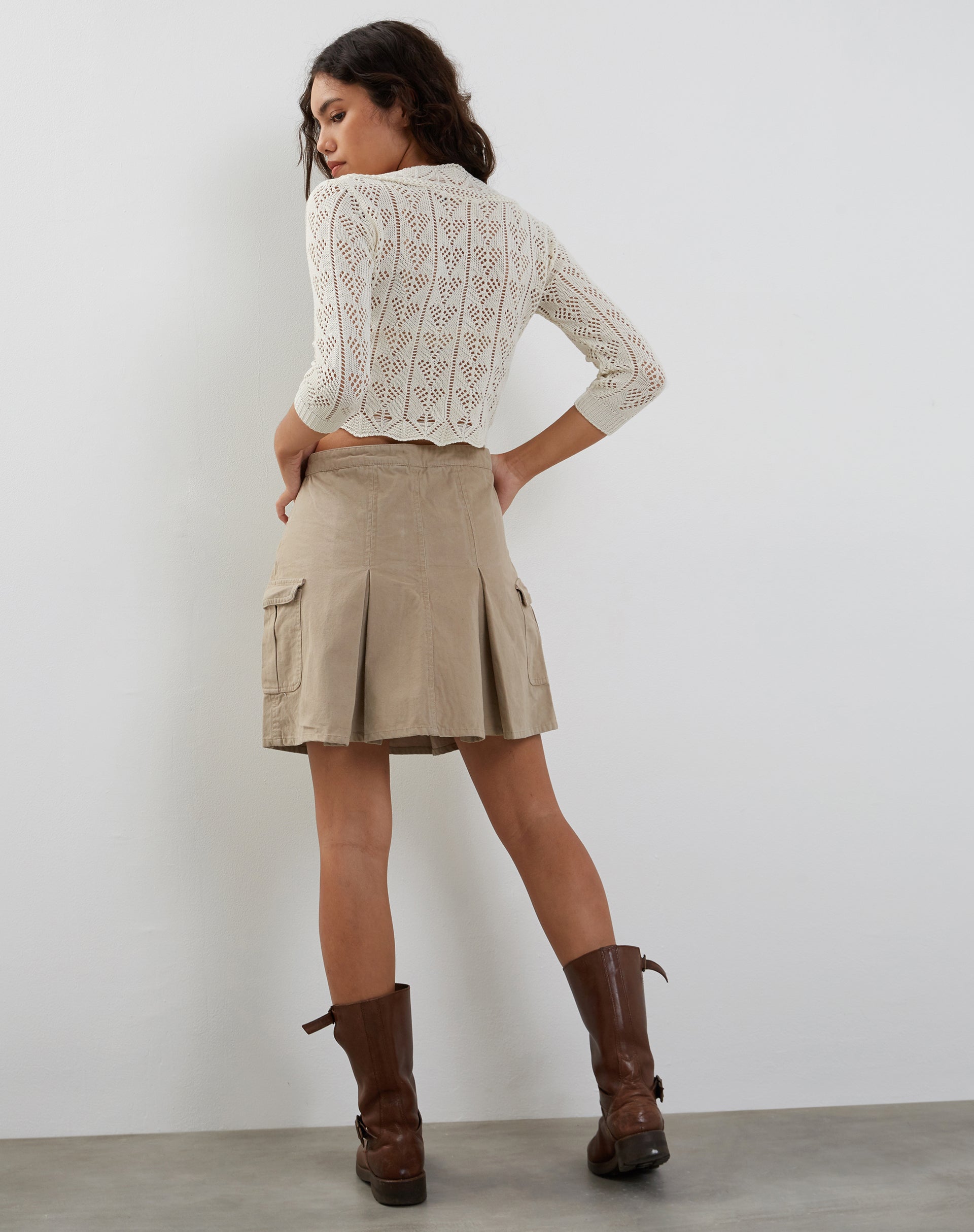 Afbeelding van Avery Ribbon Tie Front Vest in Ivoor