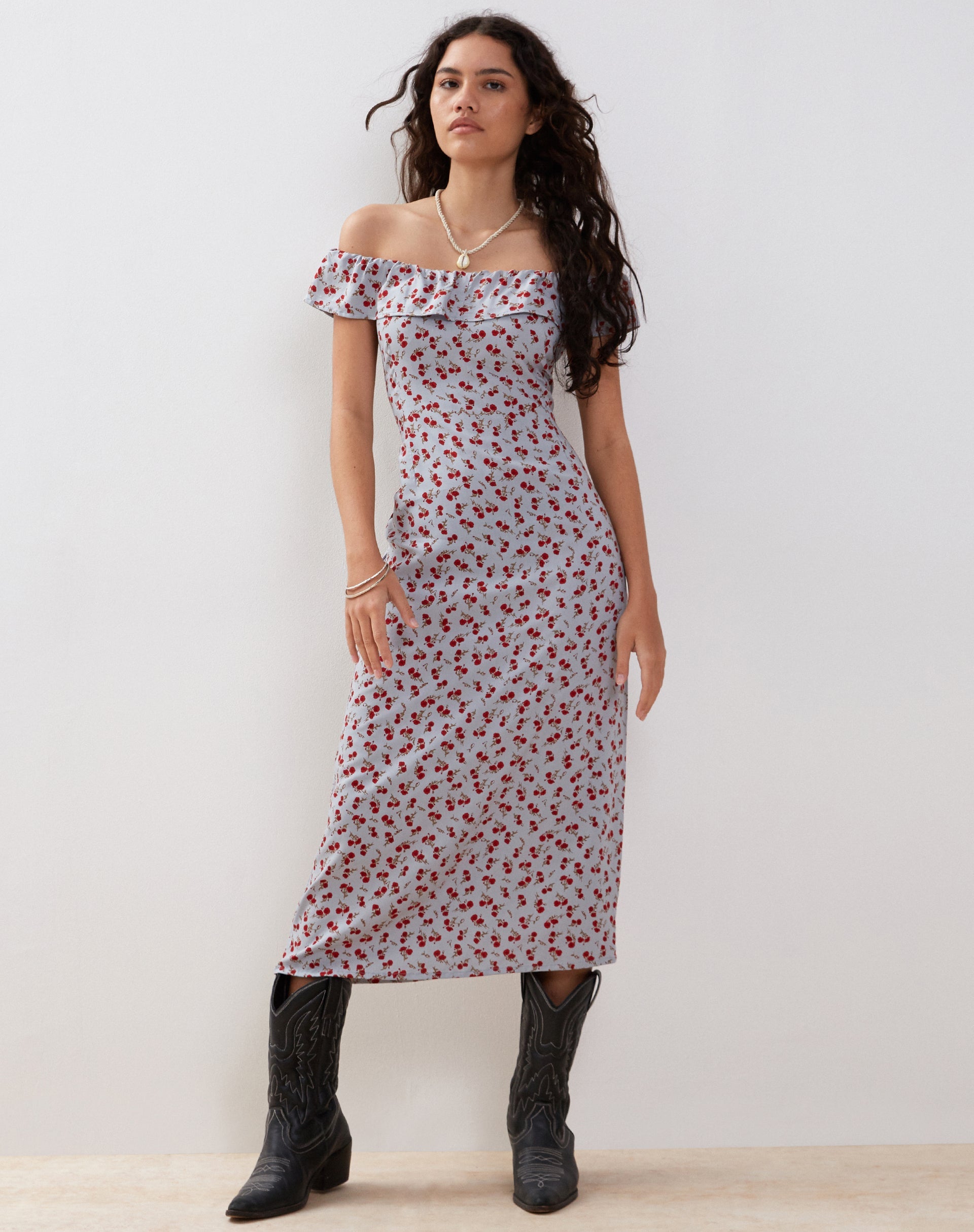 Afbeelding van Ayudia Bardot Midi Dress in Blauw Bloemig Ditsy