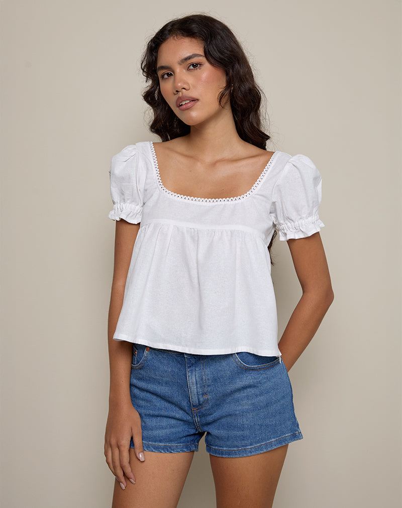Axoni Blouse met Vierkante Hals in Linnen Wit