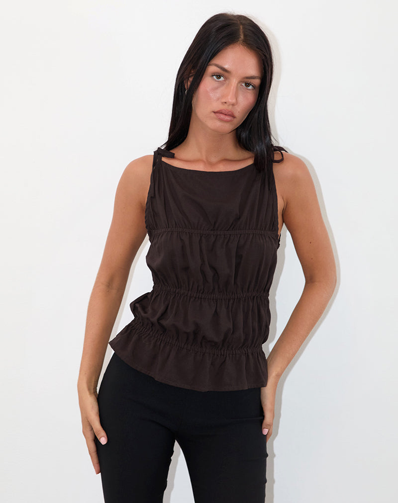 Afbeelding van Beck Ruched Tie Strap Top in Bittere Chocolade