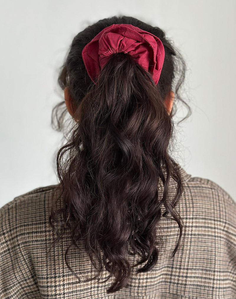 Bel oversized scrunchie in Adrenaline rood