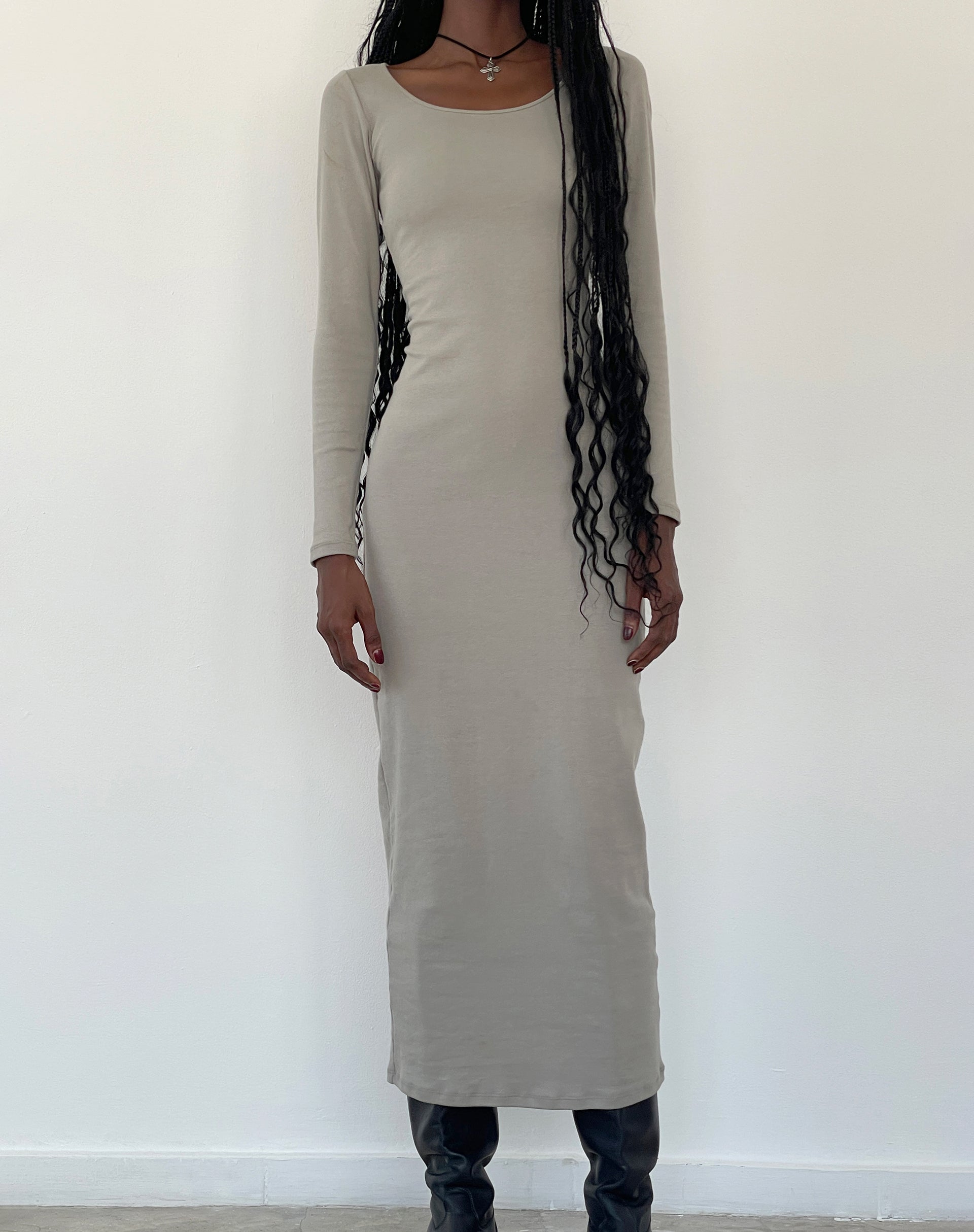 Afbeelding van Belila Maxi Dress met lange mouwen in Sage Grey