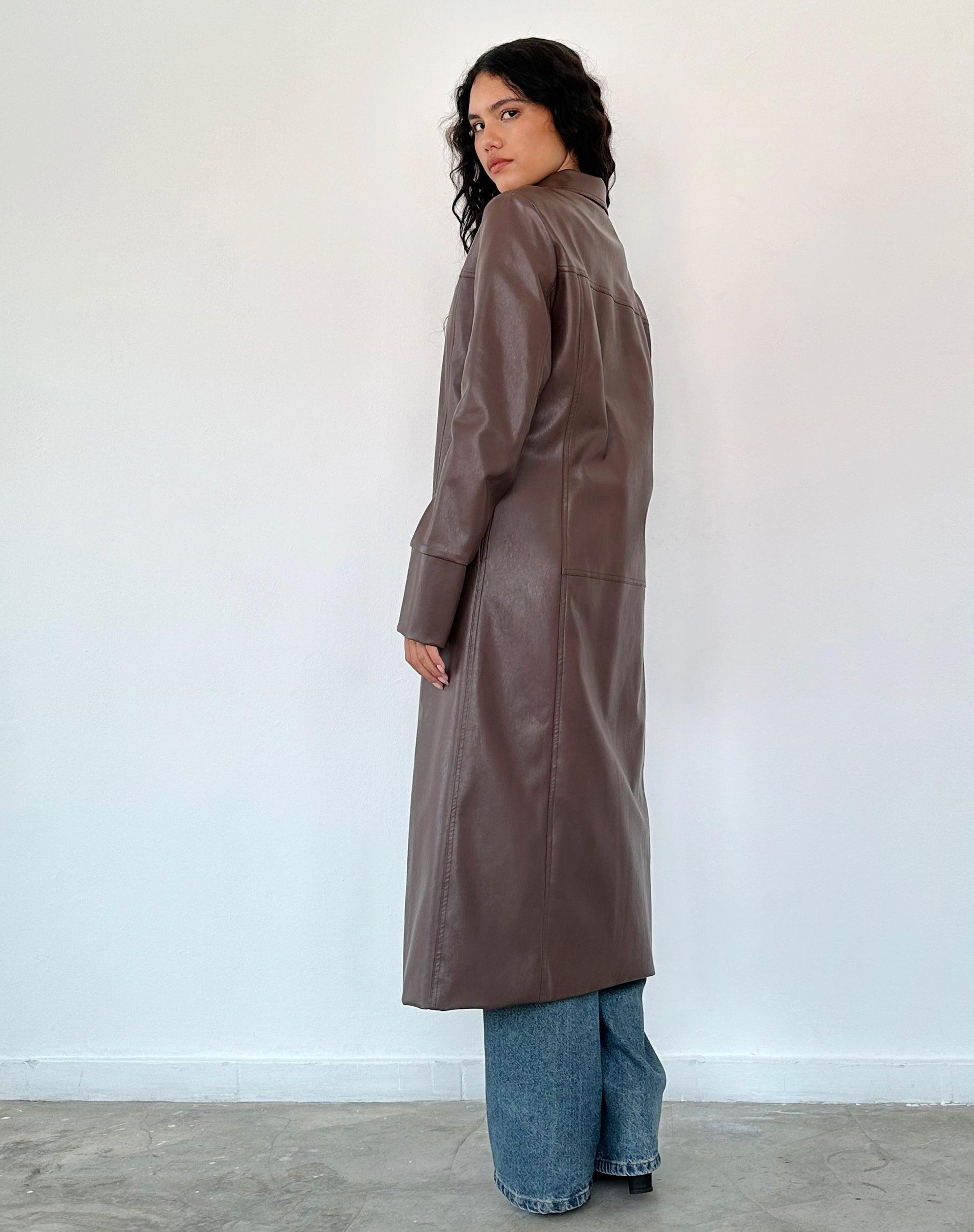 Afbeelding van Berlin PU Trench Coat in donkerbruin