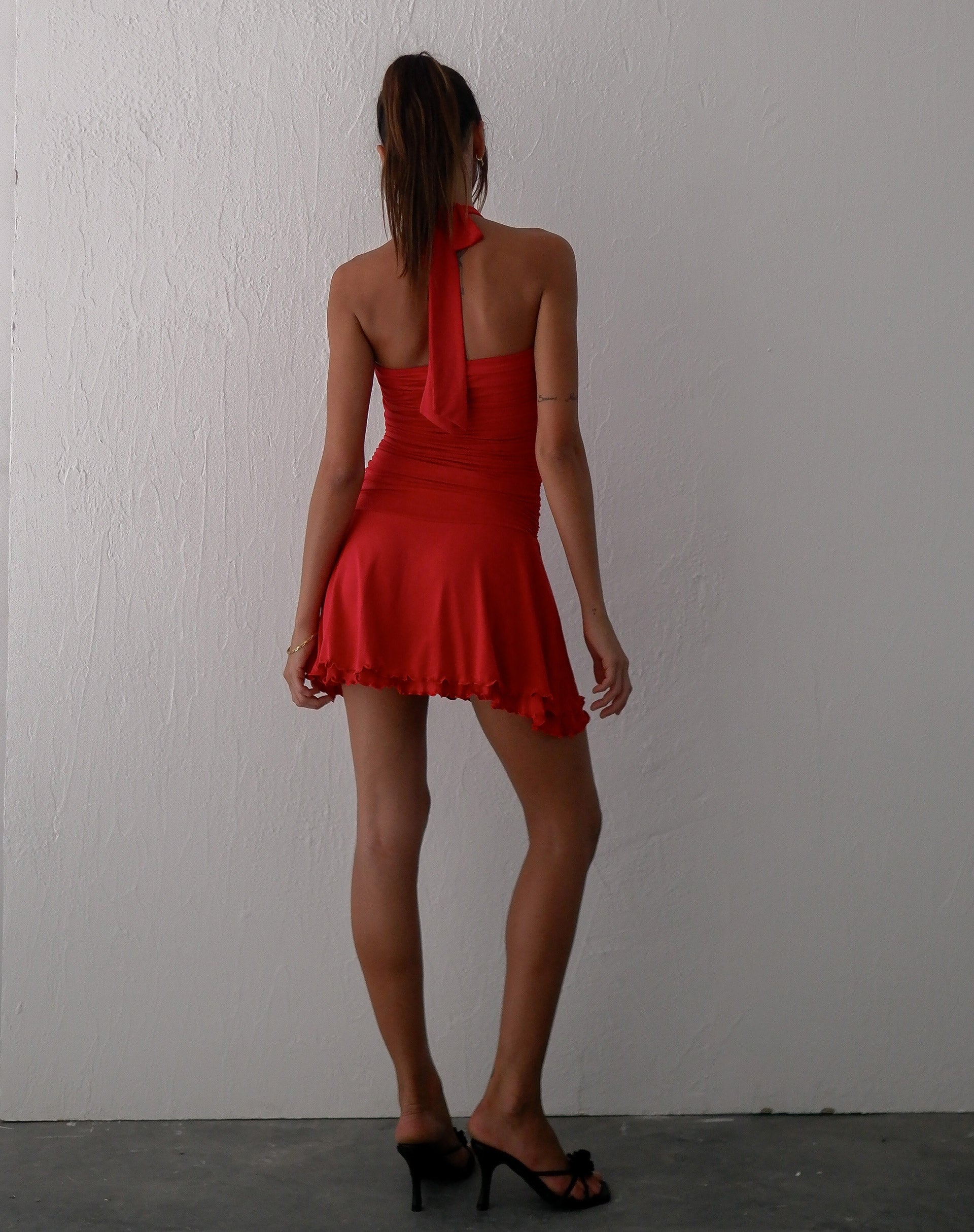Afbeelding van Bibi Bandeau Mini Jurk met Halterneck in Rood