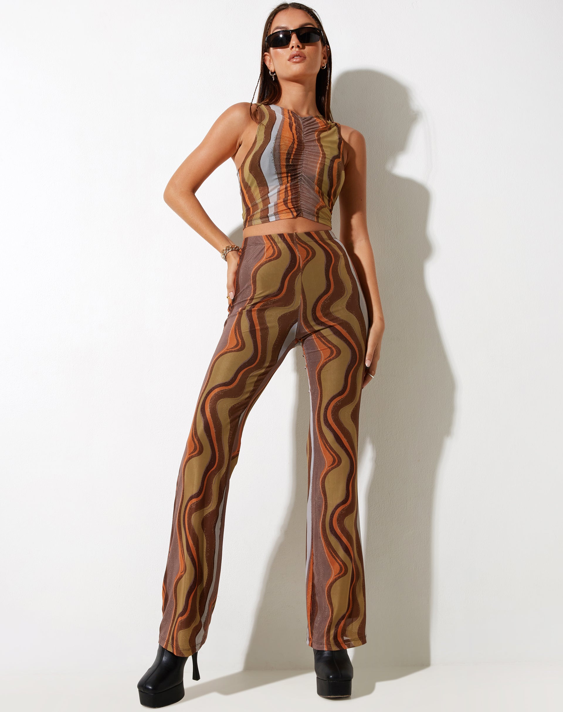 Afbeelding van MOTEL X IRIS Herly Flare broek in aardetinten