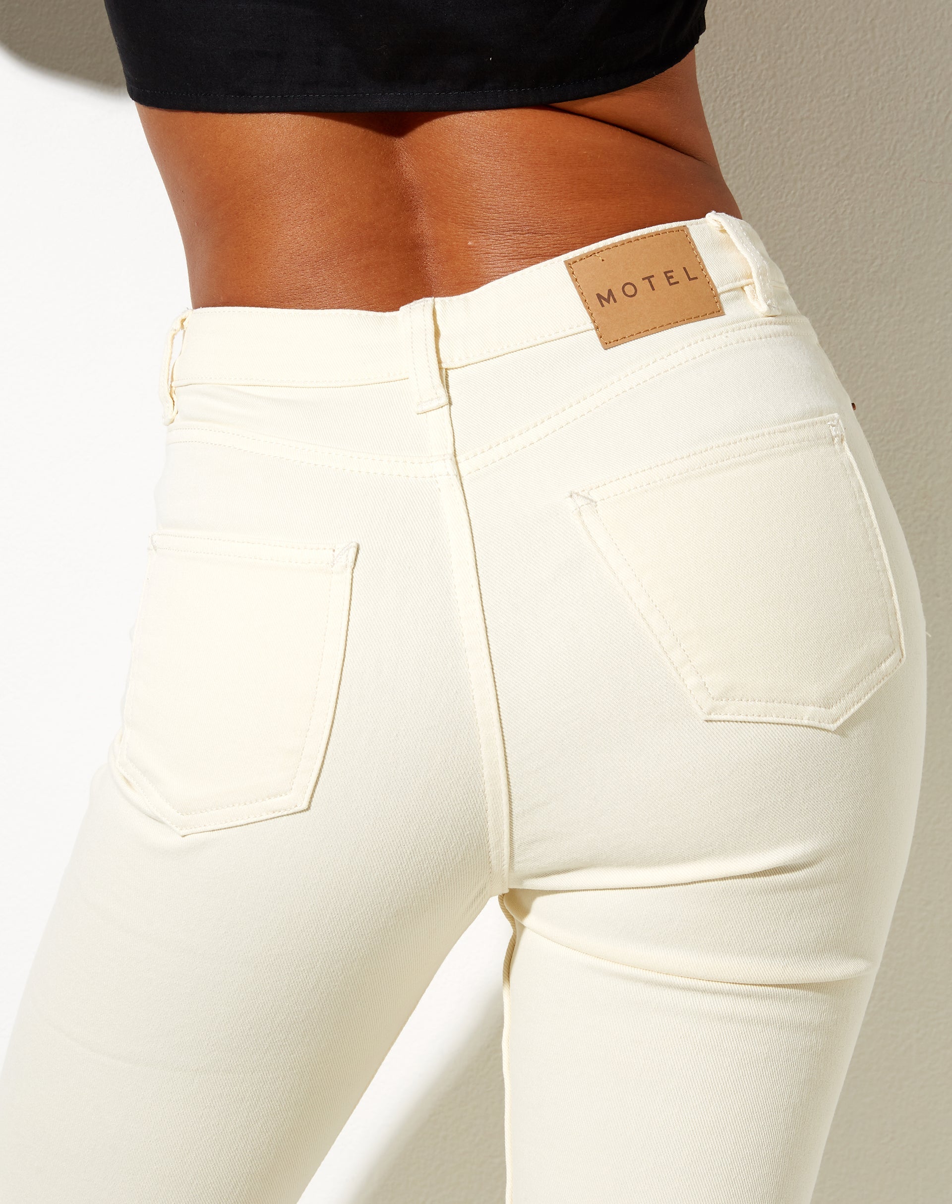 Afbeelding van Bootleg Jeans in Buttermilk