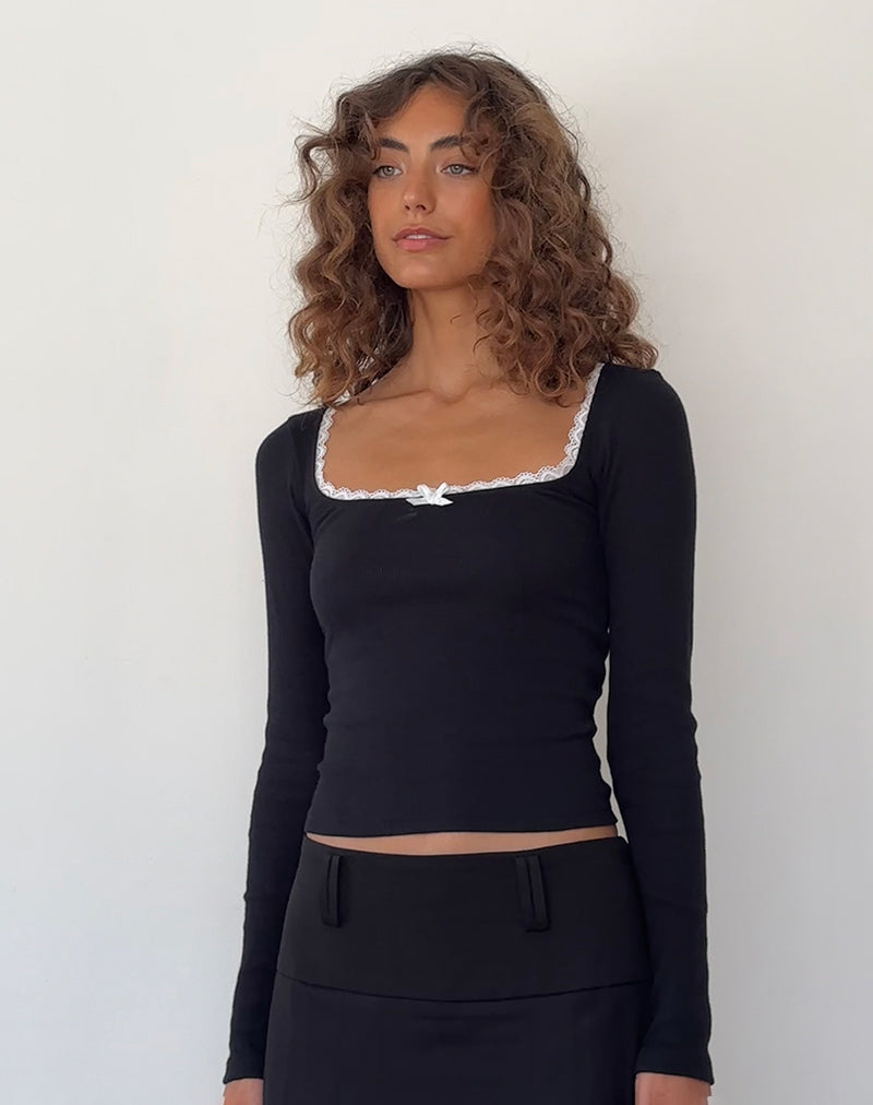 Bovita Lange Mouw Top in Zwart met Off White Bies
