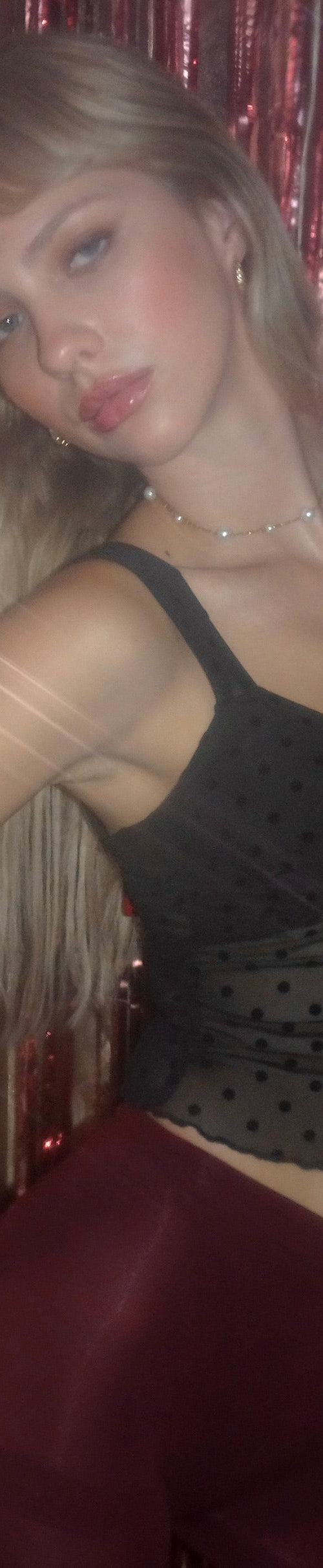 Afbeelding van Brietta Mesh Top in Polka Black Flock