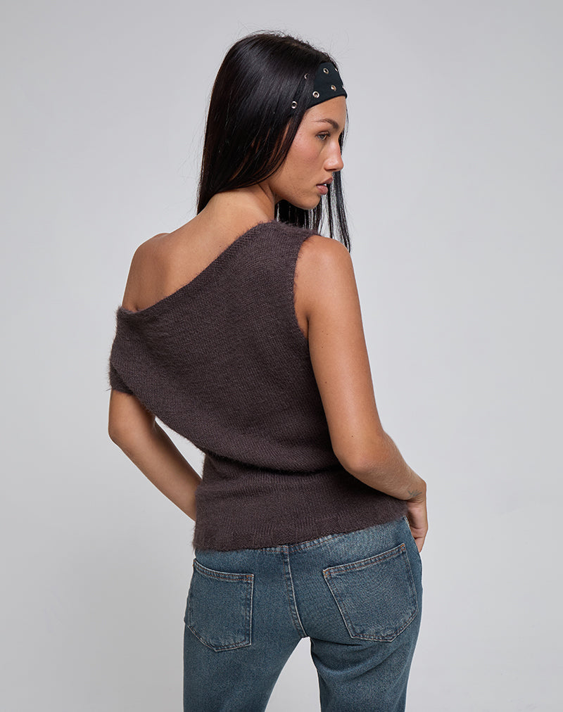 Afbeelding van Calyce Off Shoulder Top in pluizig breisel Donkerbruin