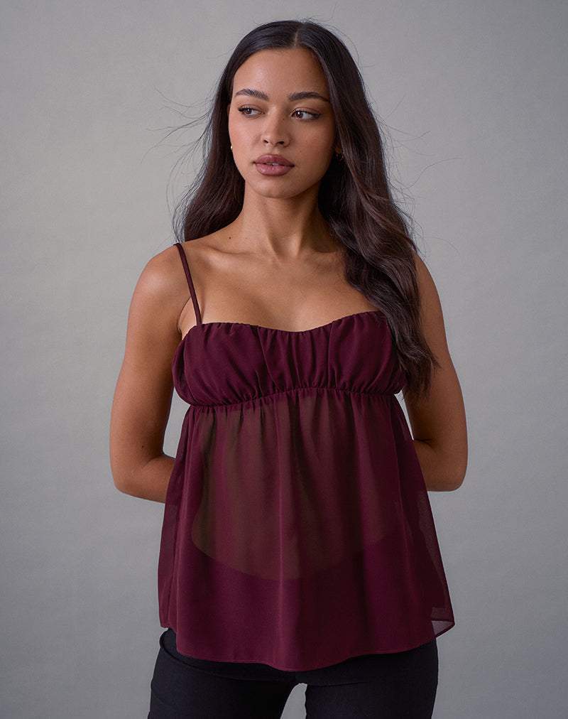 Afbeelding van Camden Cami Top in Satijn Chiffon Bourgondië