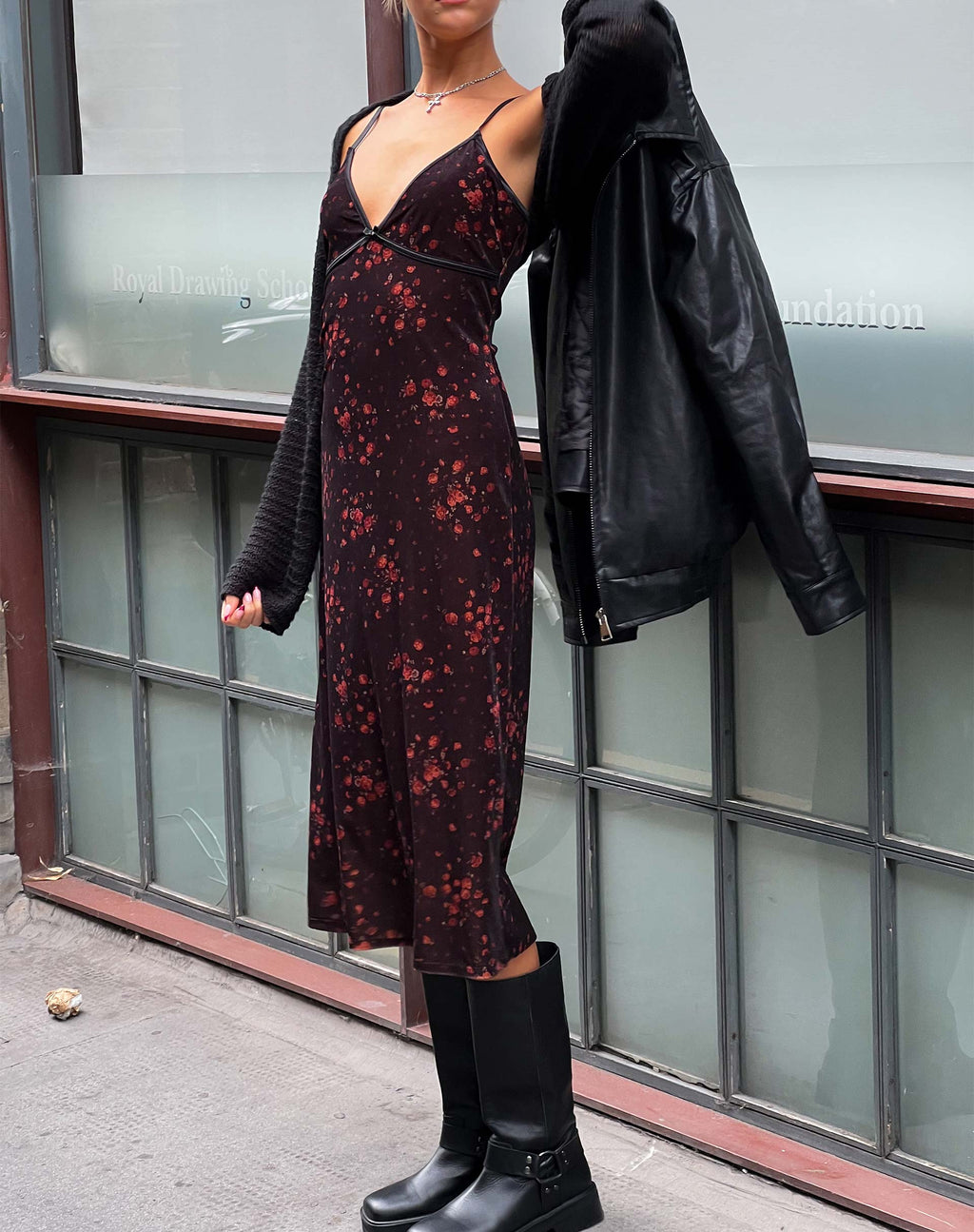 Camelia Maxi Dress in Rose Cluster Fluweel