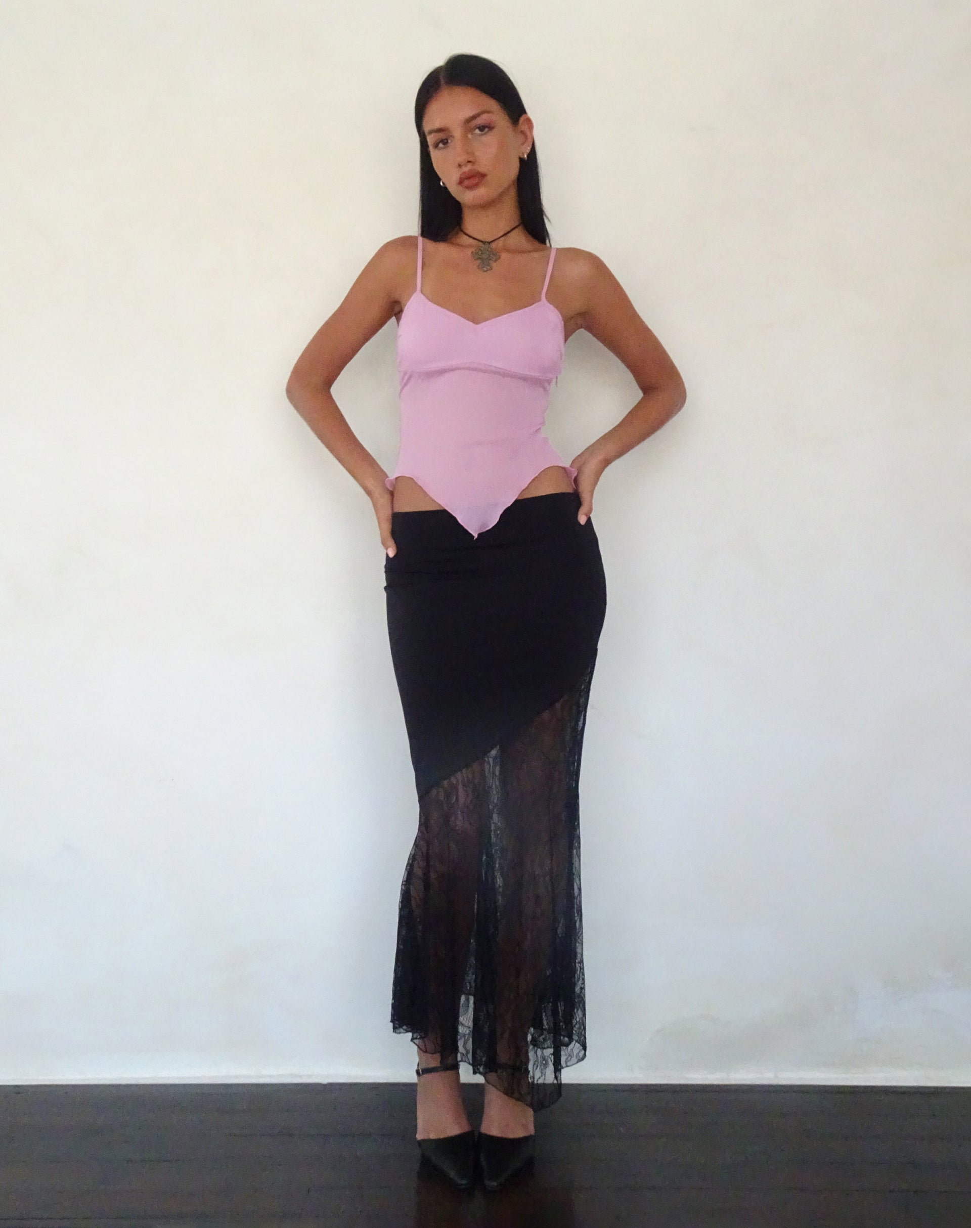 Afbeelding van Carmeline Longline Cami Top in Shimmer Pink