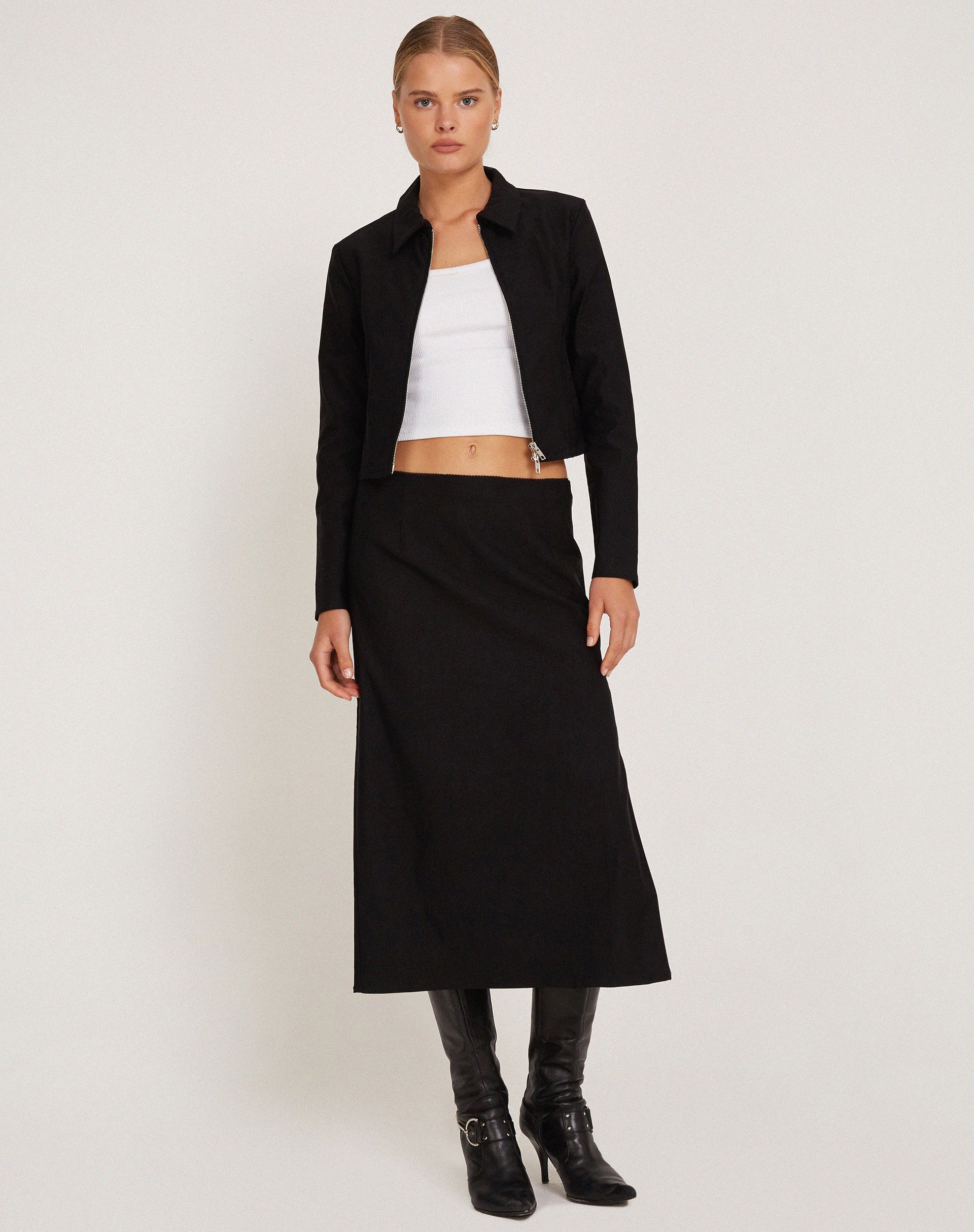 Afbeelding van Carson Cropped Jacket in Zwart