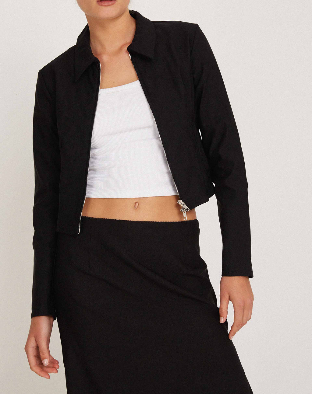Carson Cropped Jas in Zwart