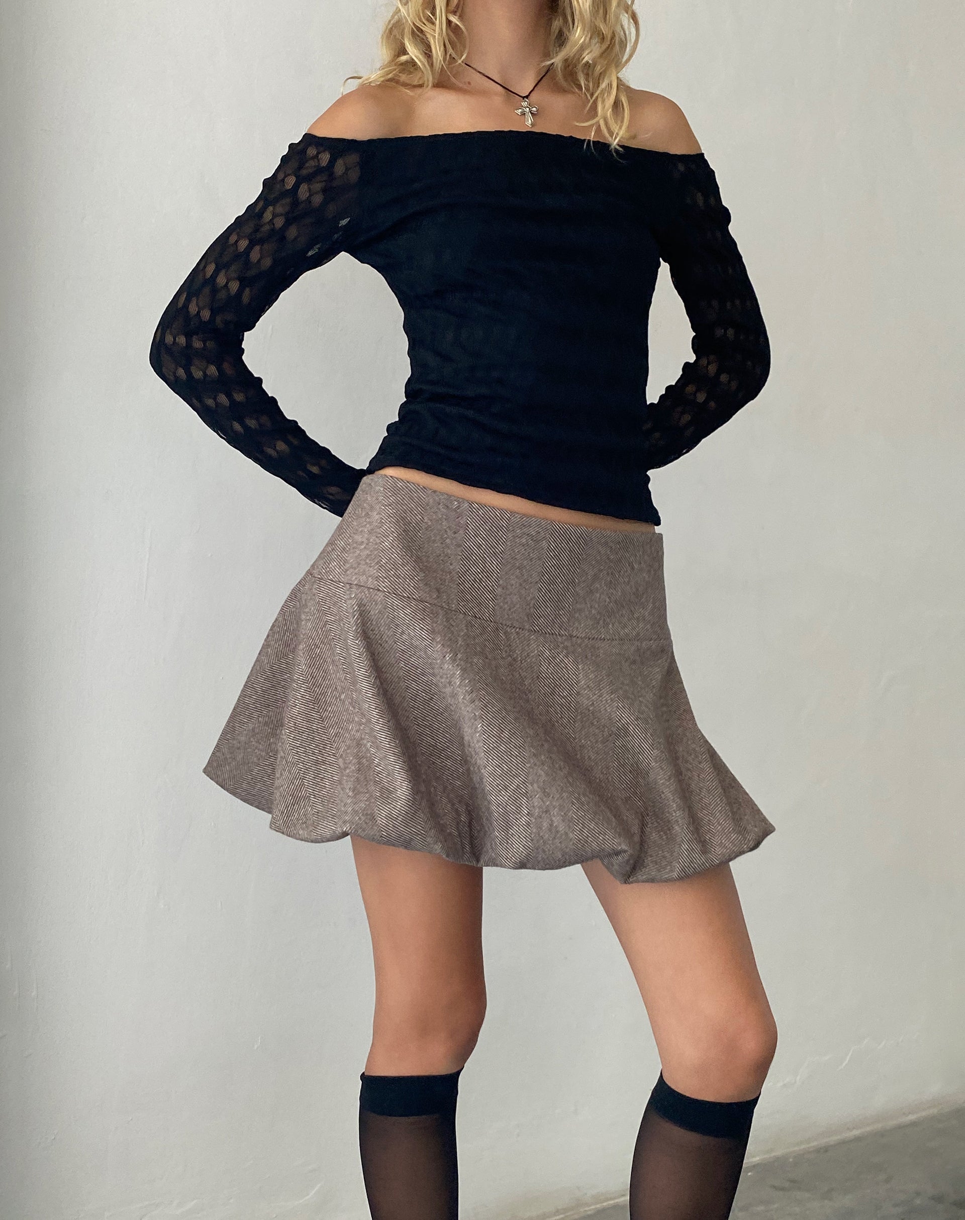 Afbeelding van Celina Puffball Mini Rok in Donkerbruin Tailoring