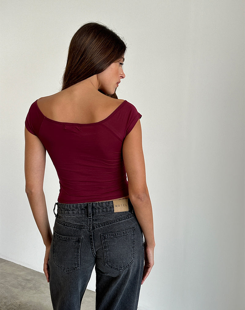 Afbeelding van Charya Off Shoulder Top in Bourgondië
