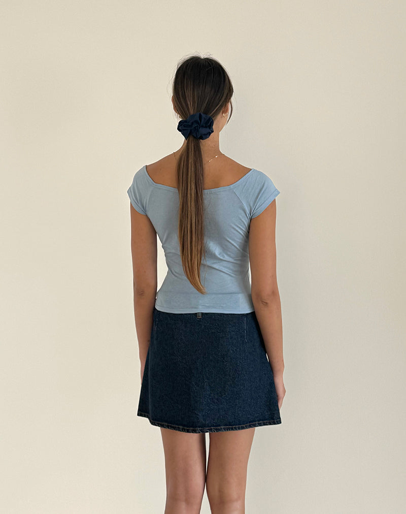 Afbeelding van Charya Off Shoulder Top in Nantucket Blue