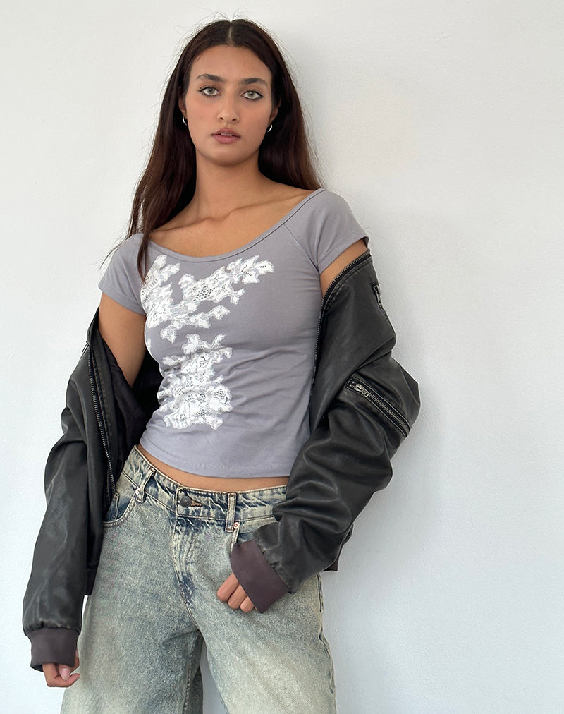 Charya Off the Shoulder Top in Grijs Bloemig Kant