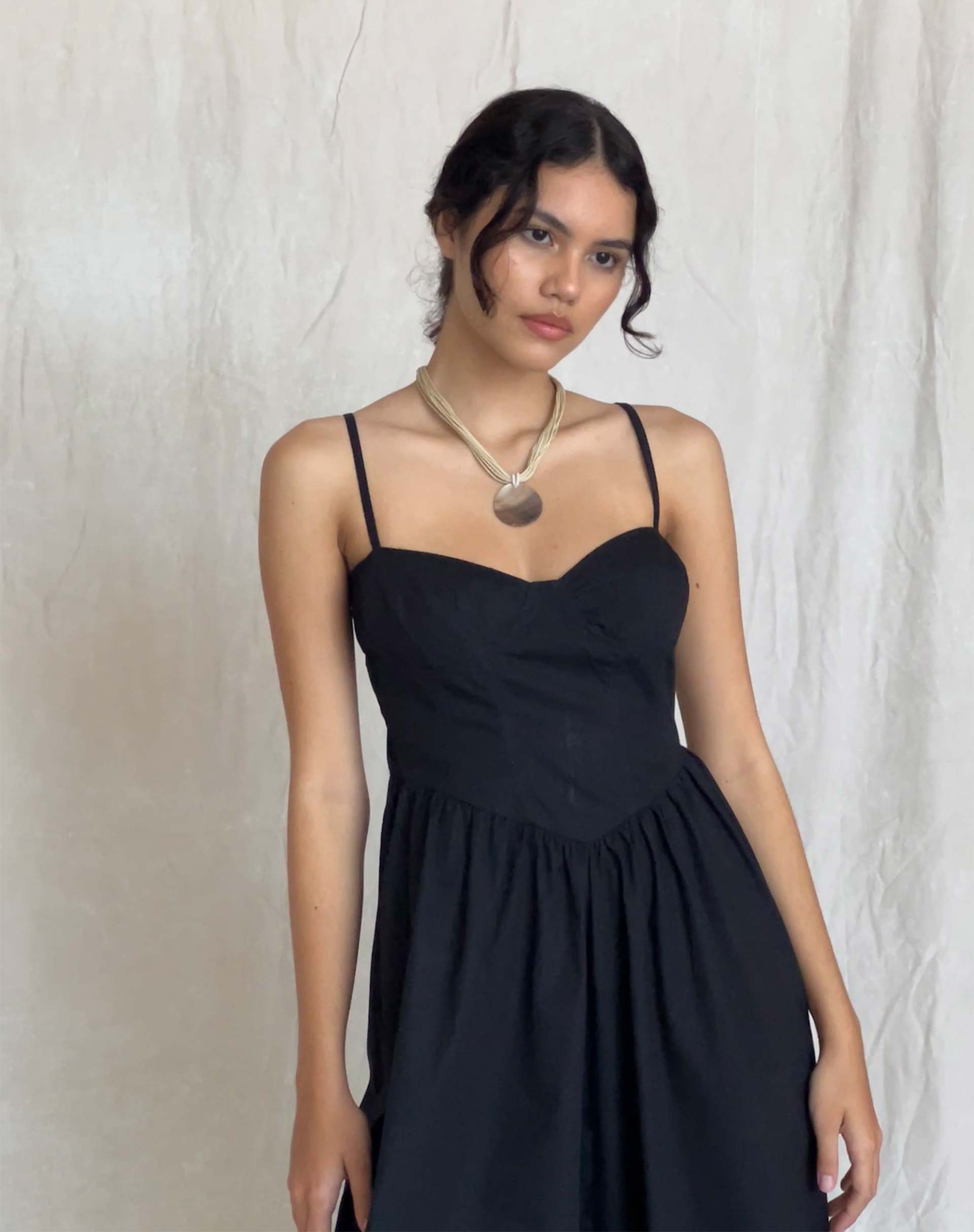 Afbeelding van Clementine Korset Midi Dress in Zwart Popeline